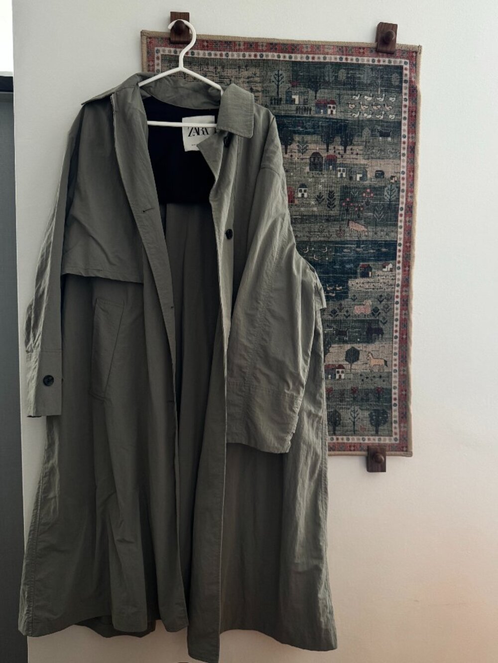 ZARA Sage Green Trench Coat – Classic Lightweight Jacket – Size Medium